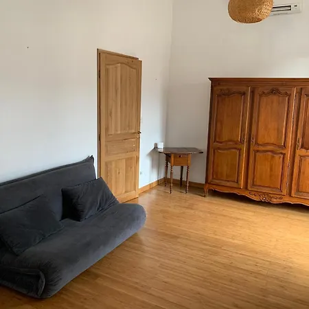 Maison De Caractere Avec Jacuzzi Entre Et Montagne A De Conflent בית נופש