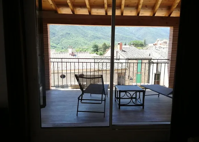 Casa de Férias Maison De Caractère Avec Jacuzzi Entre Et Montagne à De Conflent