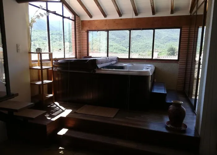 Casa de Férias Maison De Caractère Avec Jacuzzi Entre Et Montagne à De Conflent Espira-de-Conflent