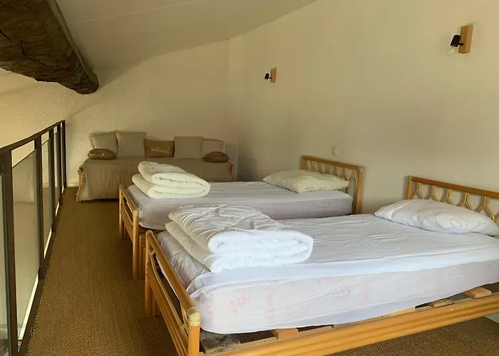 Maison De Caractère Avec Jacuzzi Entre Et Montagne à De Conflent Casa de Férias *